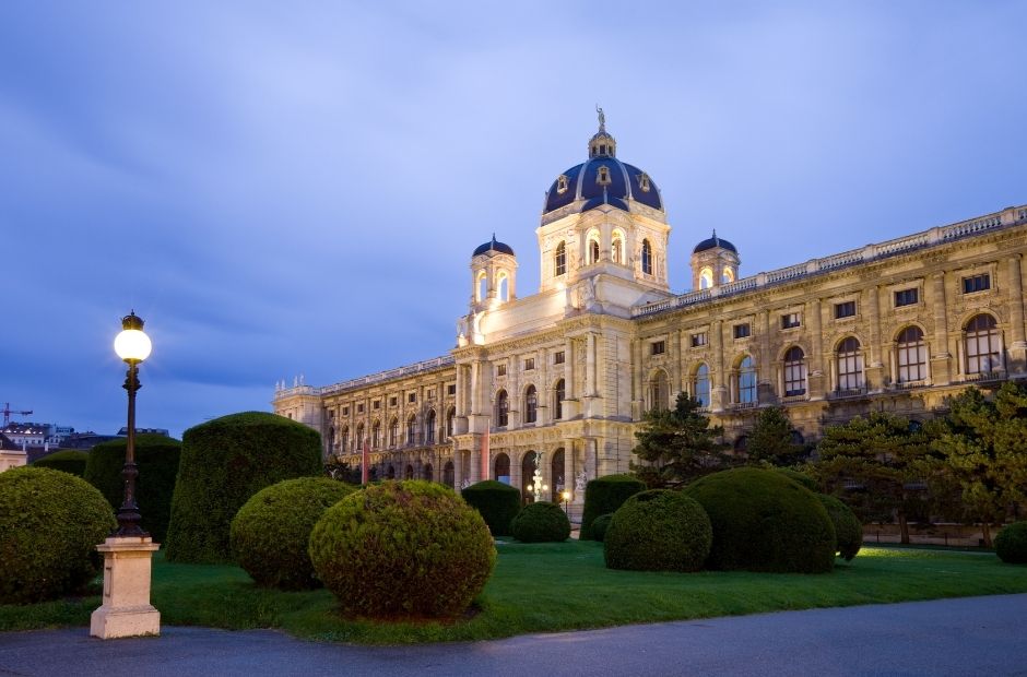fachada do MuseumsQuartier em Viena