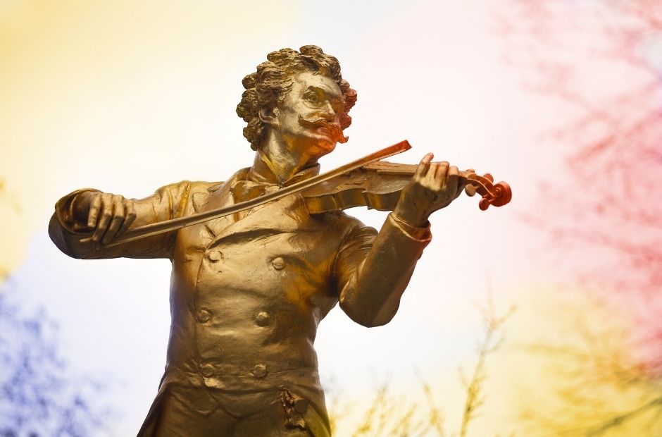 estátua Johan Strauss, Viena